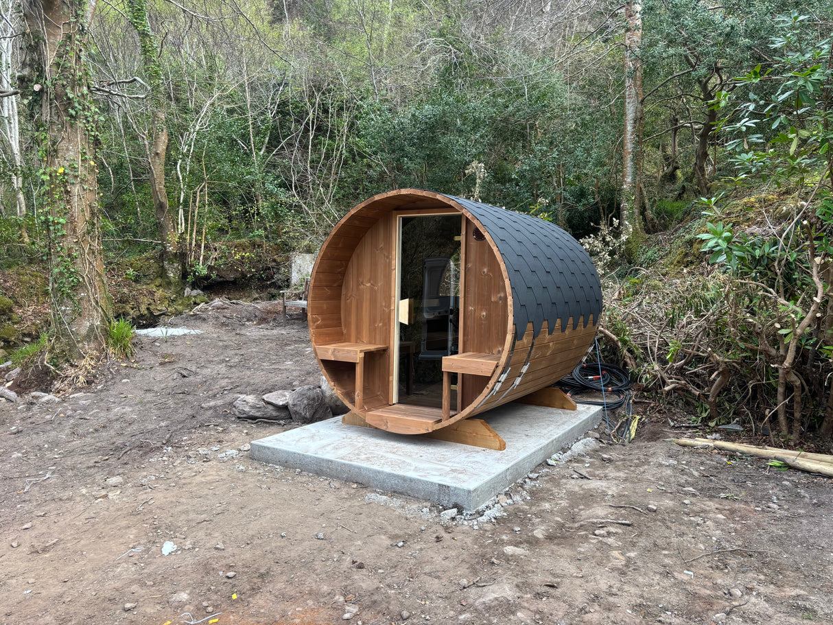 2.8m Barrel Sauna with Porch - Thermowood
