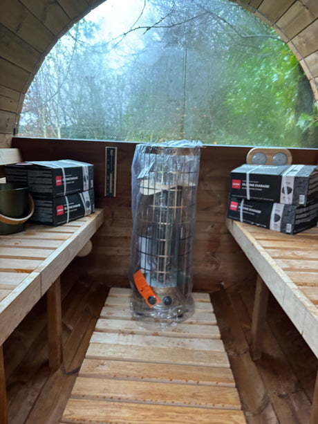 2.8m Barrel Sauna with Porch - Thermowood