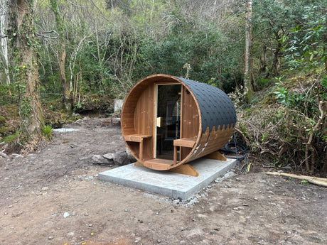 2.8m Barrel Sauna with Porch - Thermowood