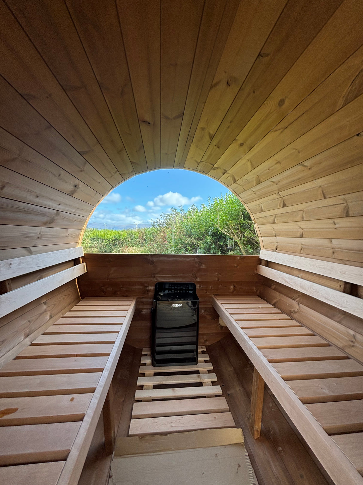 Barrel Sauna 2.4m Length 4 Person Outdoor Sauna with Porch