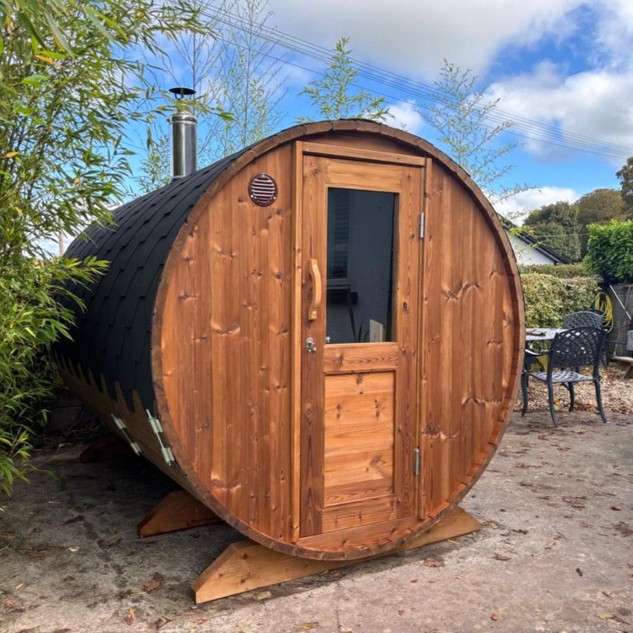 Barrel Sauna 3m Length 4 Person Outdoor Sauna with Dressing Room