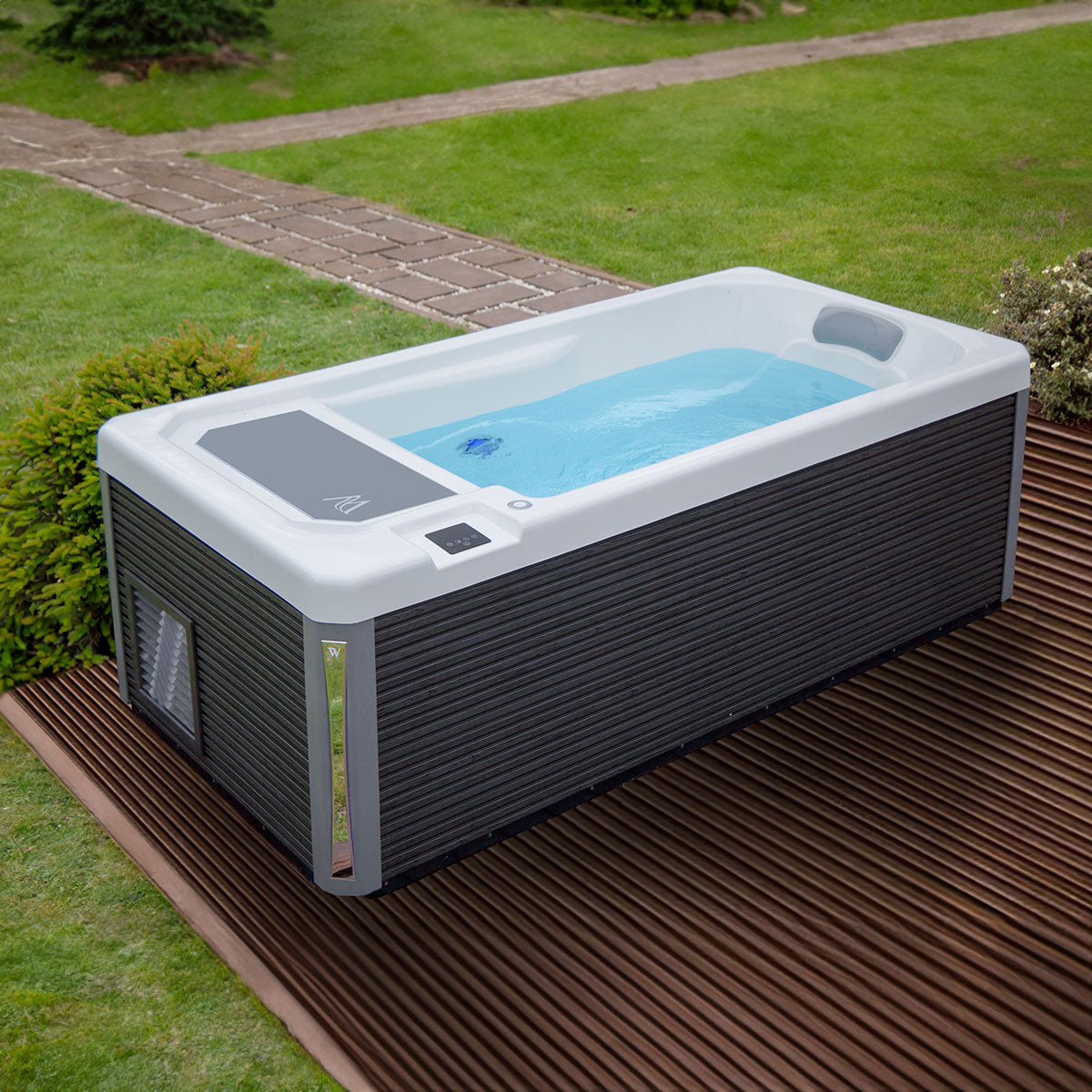 Wellis Iceland Cold Plunge Tub