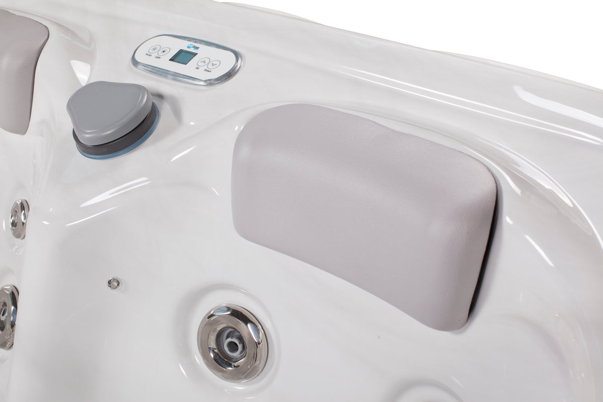 Wellis Mars P&P Classic Line Hot Tub