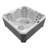 Wellis Budapest CityLife Hot Tub